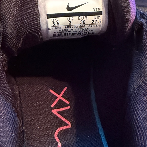 Nike air max 720 women sneakers size 5.5 good condition - Picture 7 of 9